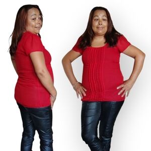 Maurices Women's Small Vibrant Red Short Sleeve Tee